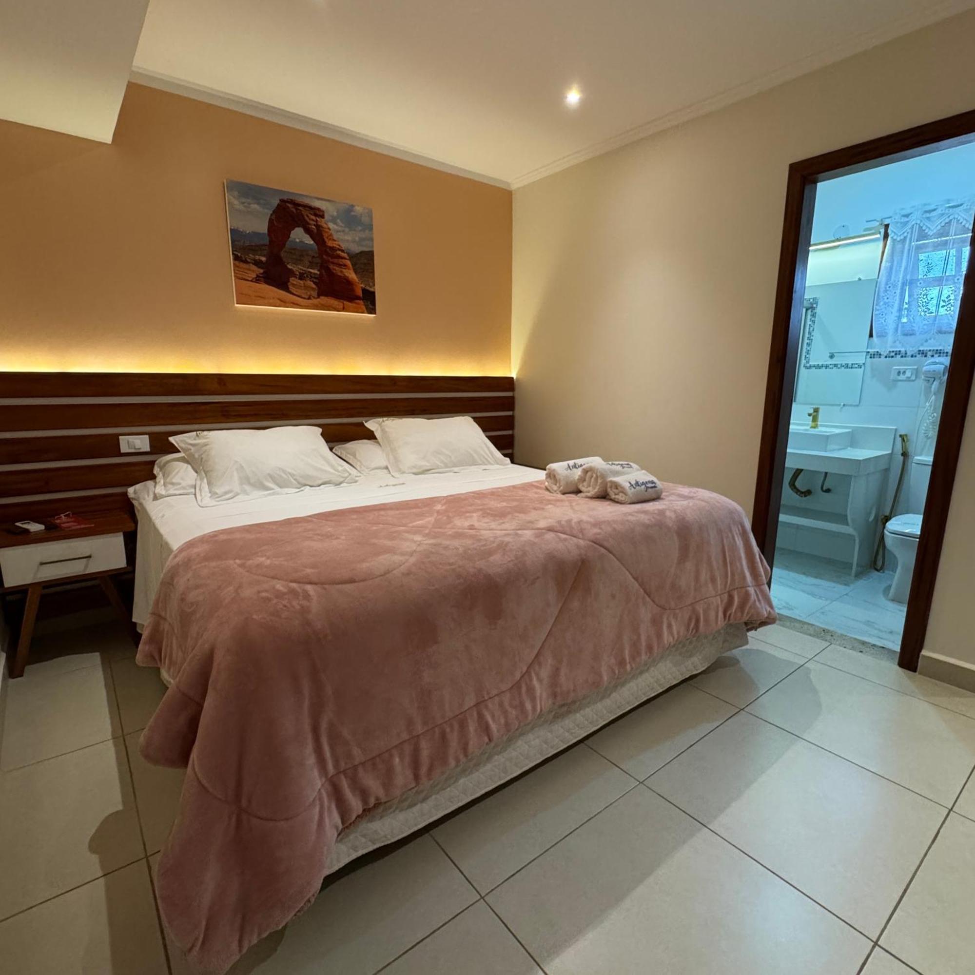 Antígona 3* Paraty